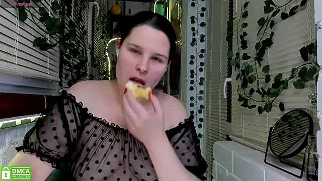 Candys booty online show from 12.16.24