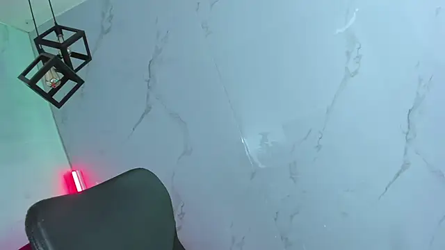 Snapshot of LilithCooperr_ chatting on 11.14.25 LilithCooperr online show from 11.14.25