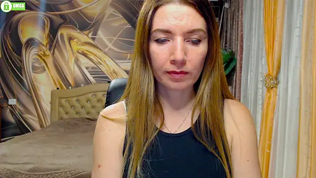 Snapshot of Sweet___Amelia chatting on 11.26.25 Sweet Amelia online show from 11.26.25