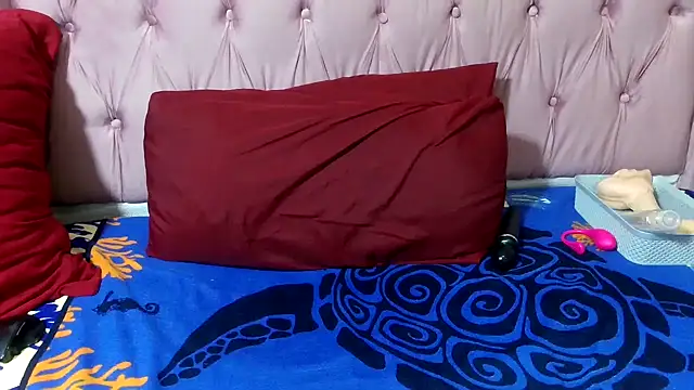 SweetMellowX1 online show from 12.22.25