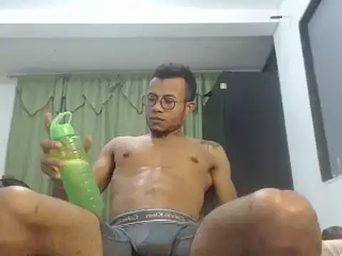 grandominantex1 online show from 02.16.25