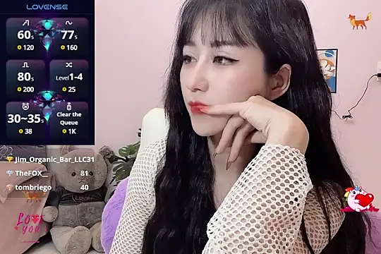  LLisa  online show from 03.18.25