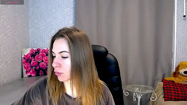 Snapshot of Naughty__Megan chatting on 03.06.25 Naughty Megan online show from 03.06.25