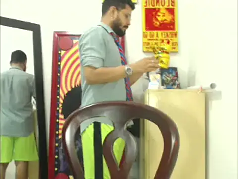 Snapshot of MikeRiverx chatting on 02.27.25 MikeRiverx online show from 02.27.25