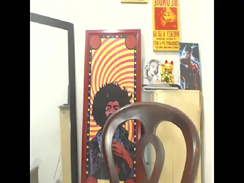 Snapshot of MikeRiverx chatting on 09.28.25 MikeRiverx online show from 09.28.25