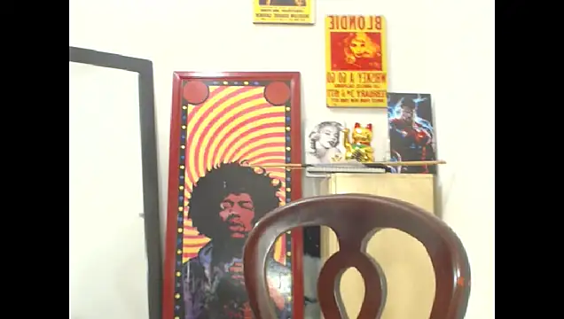 Snapshot of MikeRiverx chatting on 10.12.25 MikeRiverx online show from 10.12.25