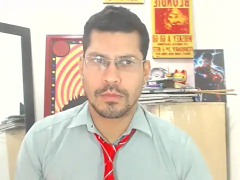 Snapshot of MikeRiverx chatting on 01.11.26 MikeRiverx online show from 01.11.26