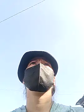 2HotAsain4u online show from 11.27.25