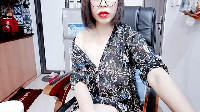 Snapshot of Miu-Le chatting on 02.06.26 Miu-Le online show from 02.06.26