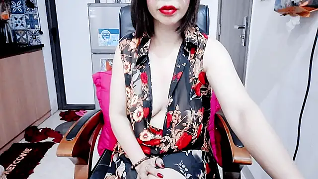 Snapshot of Miu-Le chatting on 03.04.26 Miu-Le online show from 03.04.26