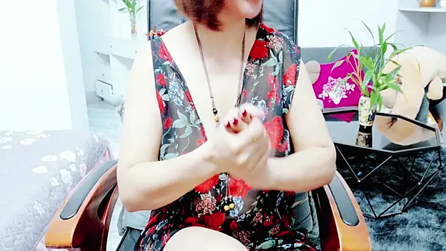 Snapshot of Miu-Le chatting on 06.29.26 Miu-Le online show from 06.29.26