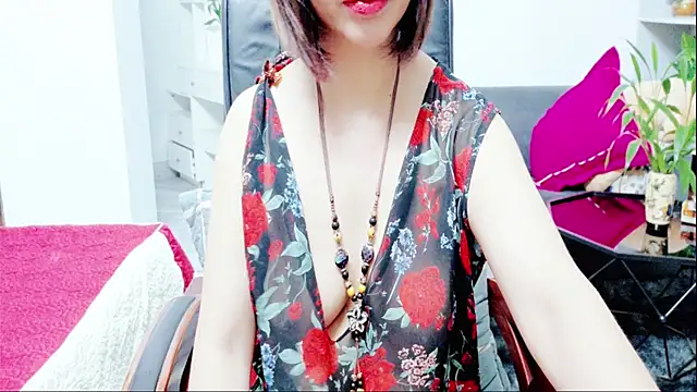 Snapshot of Miu-Le chatting on 07.08.26 Miu-Le online show from 07.08.26