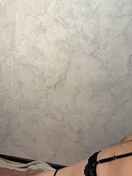 lovelly molly online show from 06.17.26