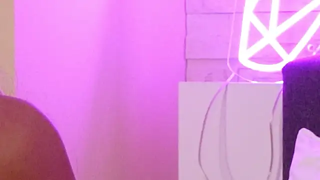 ClaraHazel online show from 02.19.26