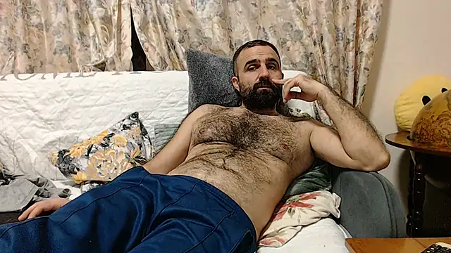 Snapshot of ivat80 chatting on 02.15.25 ivat80 online show from 02.15.25