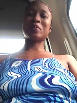 Snapshot of Amazingboodie chatting on 01.15.25 Amazingboodie online show from 01.15.25
