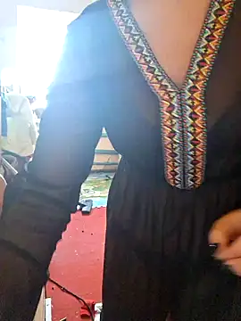  Kitti  online show from 12.14.24