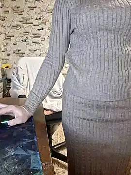  Kitti  online show from 12.20.24