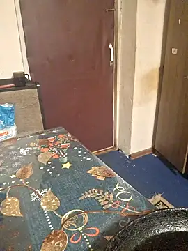  Kitti  online show from 01.21.25