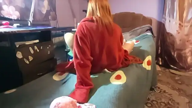  Kitti  online show from 02.21.26