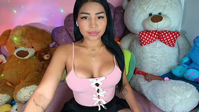 Pocahontascute 33 online show from 02.28.26