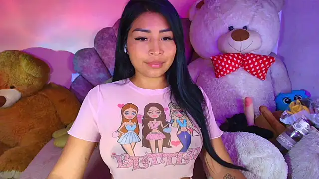Pocahontascute 33 online show from 05.11.26