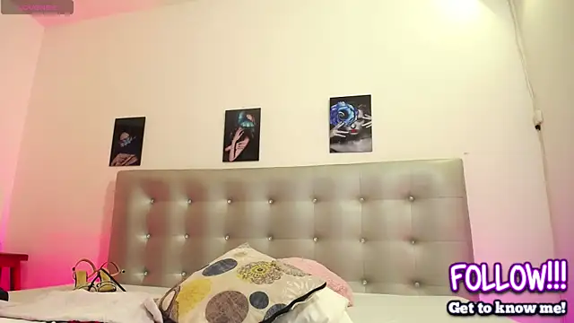 horny-juliette online show from 04.15.26