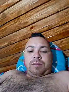 Snapshot of andres--z chatting on 12.05.24 andres--z online show from 12.05.24