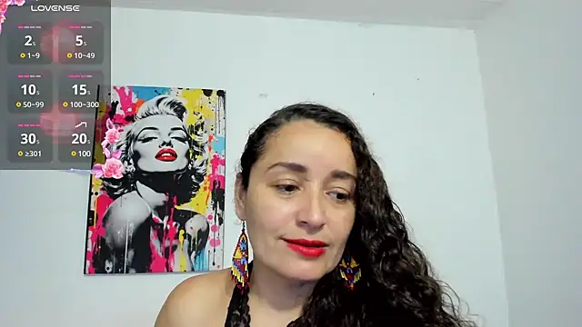  luna  sweet  online show from 03.21.25