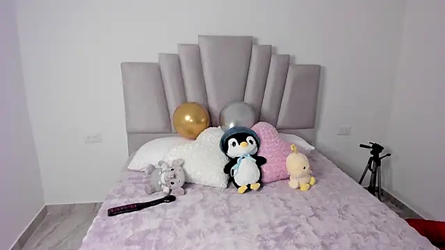 Alli cooper online show from 02.18.25