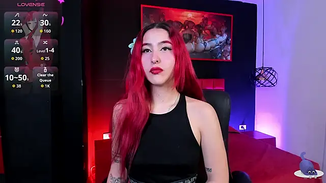 Snapshot of Megan_wolf1_ chatting on 09.09.25 Megan wolf1  online show from 09.09.25