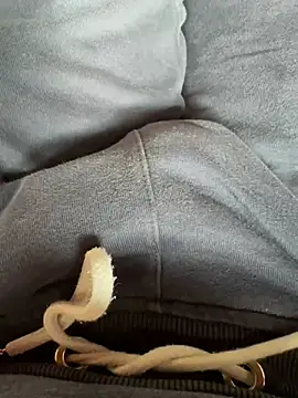 Snapshot of rambetto21 chatting on 02.23.25 rambetto21 online show from 02.23.25