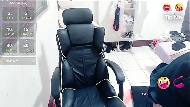 aFanny online show from 03.30.26