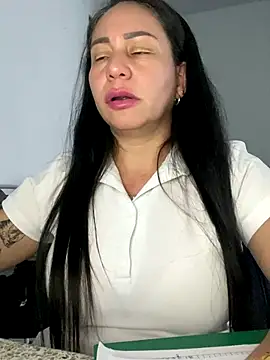 Snapshot of nurse_desi_sexlove chatting on 11.19.25 nurse desi sexlove online show from 11.19.25