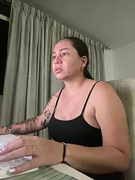 Snapshot of nurse_desi_sexlove chatting on 11.28.25 nurse desi sexlove online show from 11.28.25