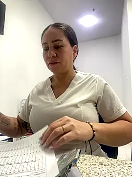 Snapshot of nurse_desi_sexlove chatting on 11.30.25 nurse desi sexlove online show from 11.30.25