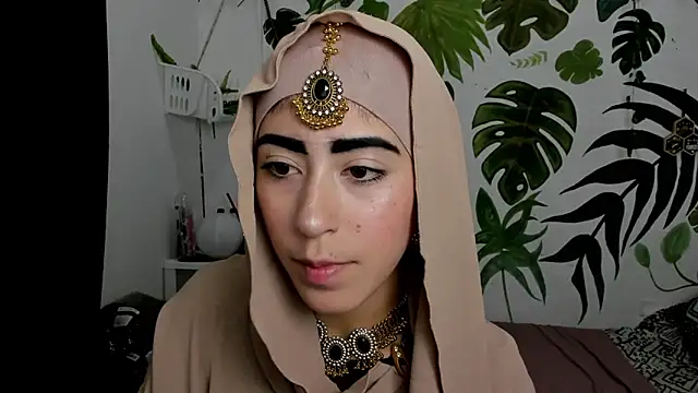 chaymae nah  online show from 11.30.25