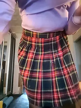 Snapshot of Evelina_cute chatting on 10.25.25 Evelina cute online show from 10.25.25