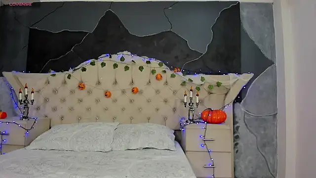 AmberGreyy  online show from 10.28.25