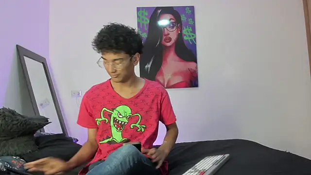 harrytwink18 online show from 01.30.25