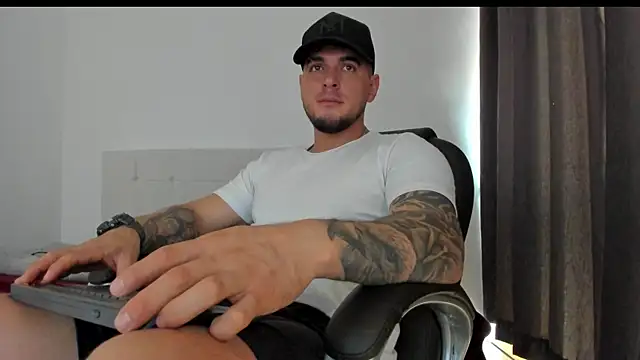 Teilor Creed online show from 11.23.25