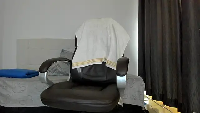 Teilor Creed online show from 12.03.25