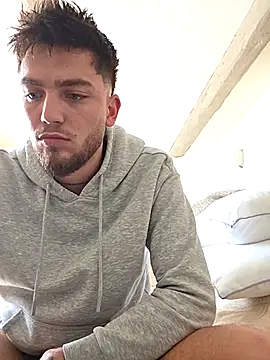 Snapshot of incr18 chatting on 02.18.26 incr18 online show from 02.18.26