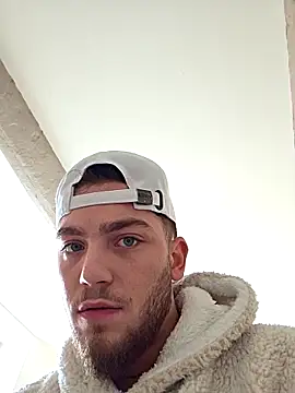 Snapshot of incr18 chatting on 02.27.26 incr18 online show from 02.27.26