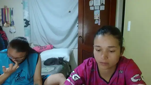 Snapshot of clayre_and_jill chatting on 03.22.26 clayre and jill online show from 03.22.26