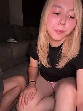 NANAchan R online show from 07.03.26