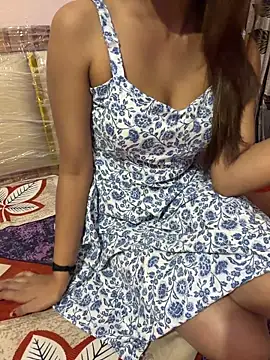 Alina Khann online show from 01.08.26