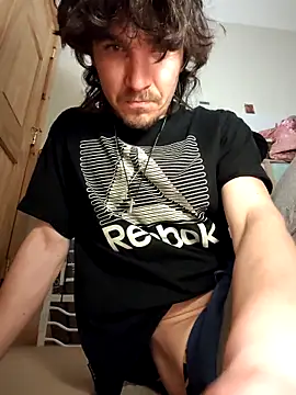 Snapshot of Lilsmokeshow017 chatting on 11.29.25 Lilsmokeshow017 online show from 11.29.25