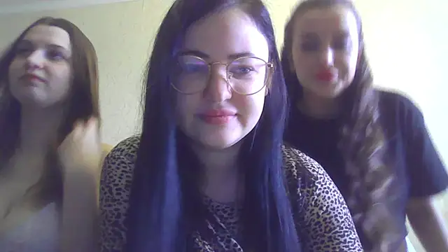 German Eva online show from 03.10.25