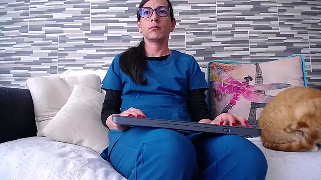 VioletaGomezCo online show from 11.13.25